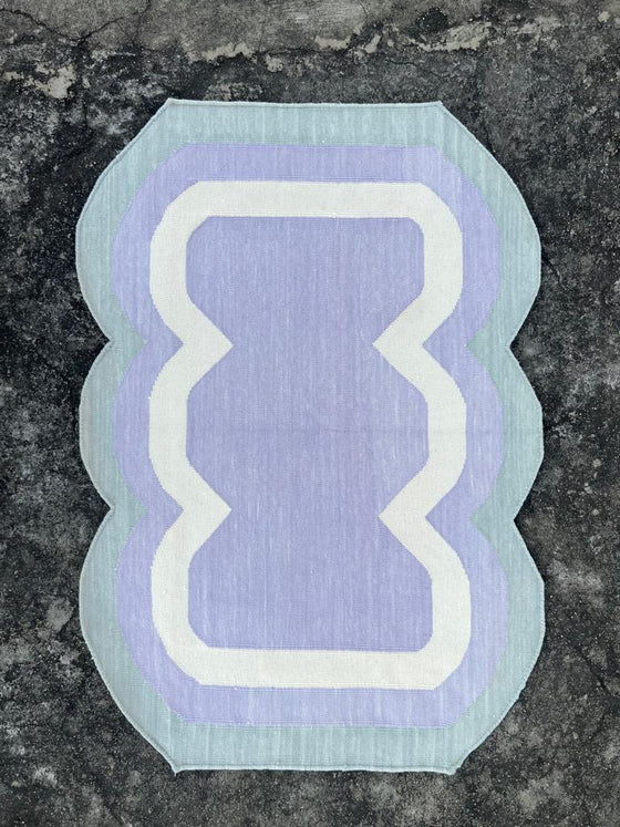 Scalloped Dhurrie 2 x 3 (in stock)