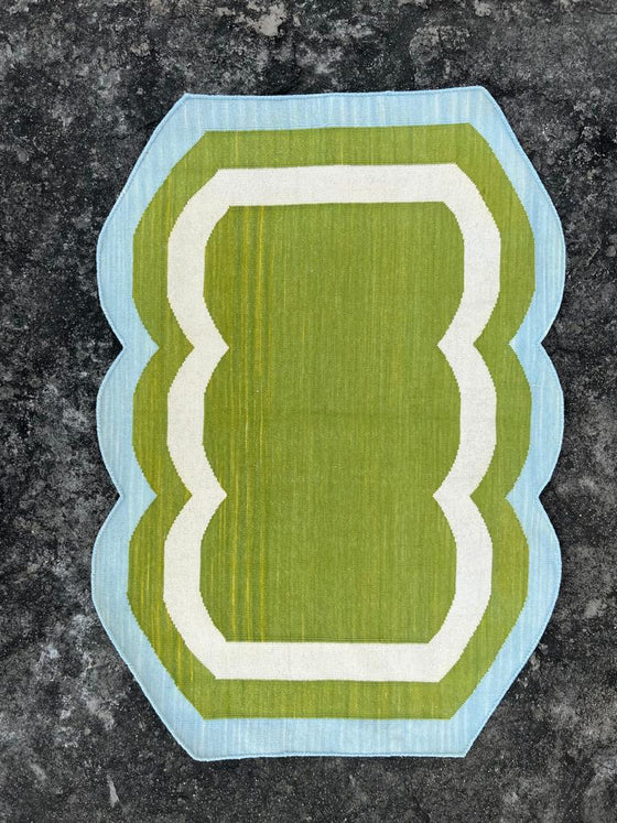 Scalloped Dhurrie 2 x 3 (in stock)